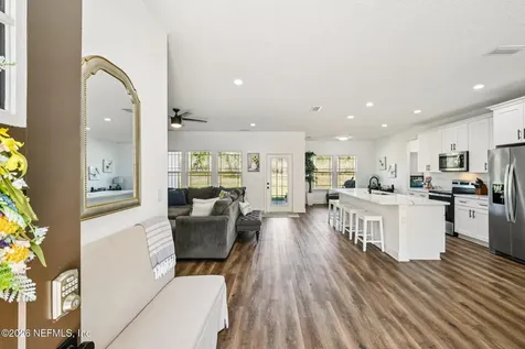5012 Laurel Street Middleburg FL 32068
