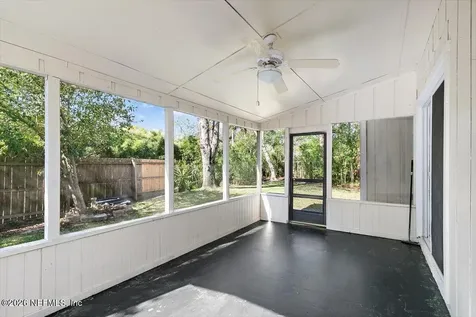 13004 Twin Pines Circle S Jacksonville FL 32246