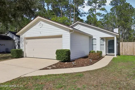 1907 Hunters Trace Circle Middleburg FL 32068