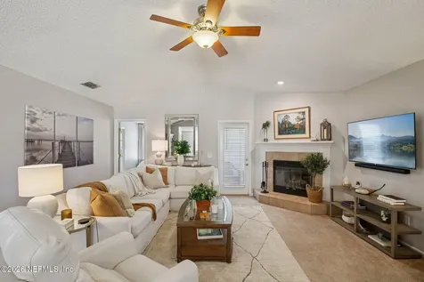 1907 Hunters Trace Circle Middleburg FL 32068