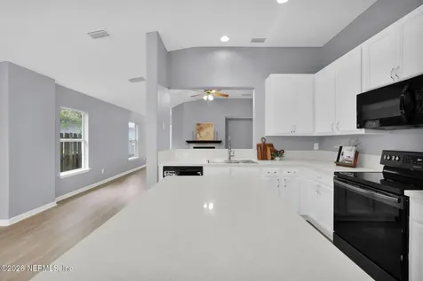 947 Morning Light Road Jacksonville FL 32218