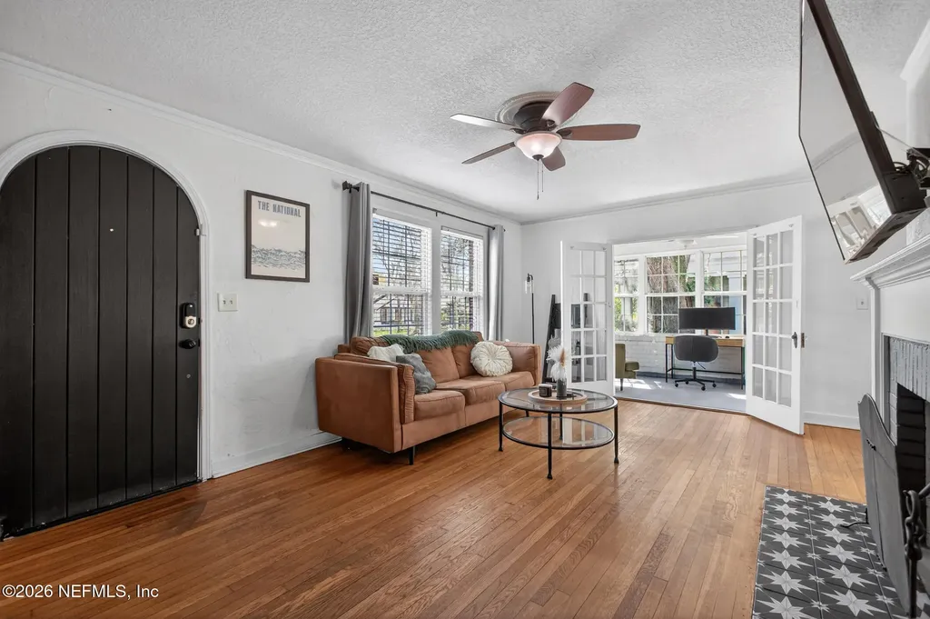 1528 Belmonte Avenue Jacksonville FL 32207