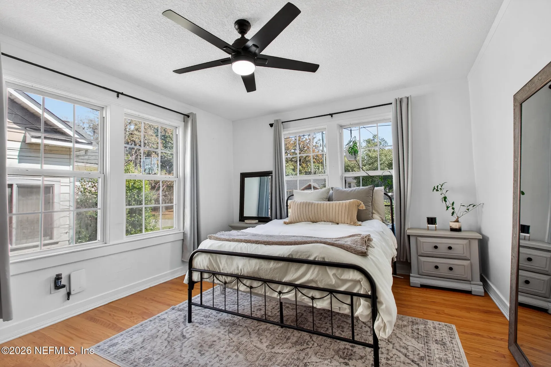 1528 Belmonte Avenue Jacksonville FL 32207