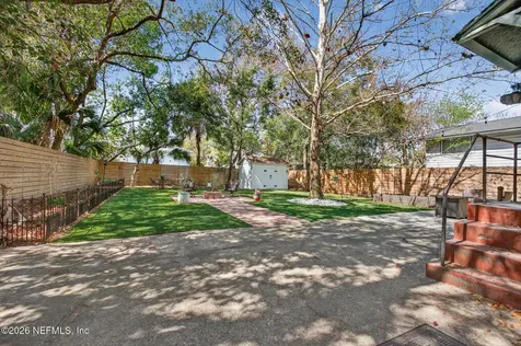 1528 Belmonte Avenue Jacksonville FL 32207