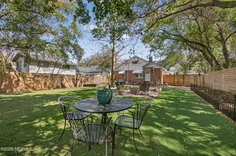1528 Belmonte Avenue Jacksonville FL 32207