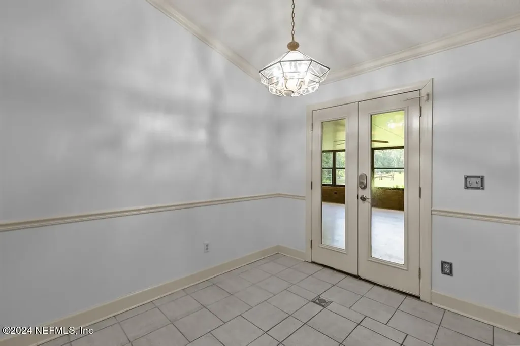 1242 King James Place Jacksonville FL 32218