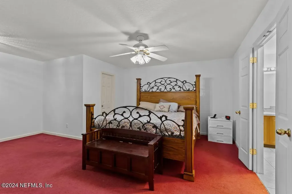 1242 King James Place Jacksonville FL 32218