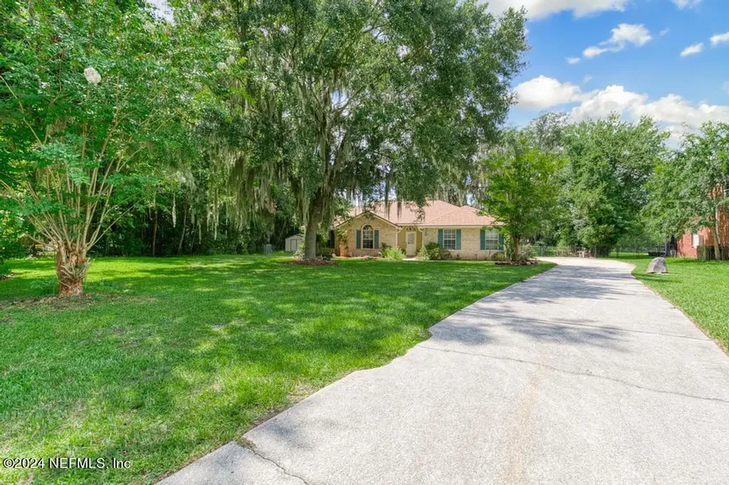 1242 King James Place Jacksonville FL 32218