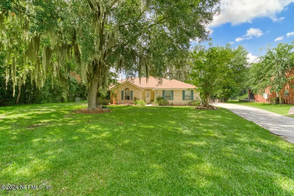 1242 King James Place Jacksonville FL 32218