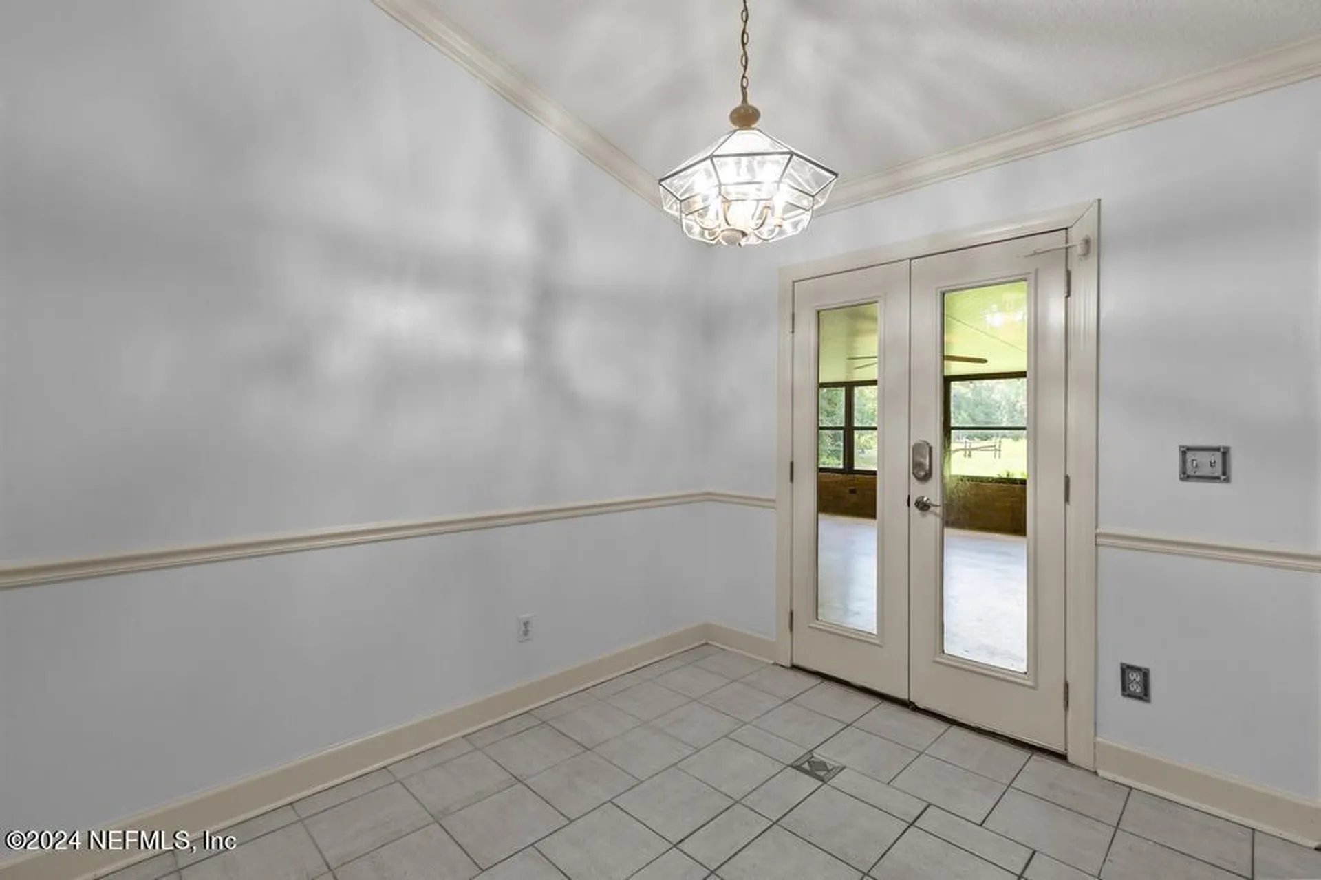 1242 King James Place Jacksonville FL 32218