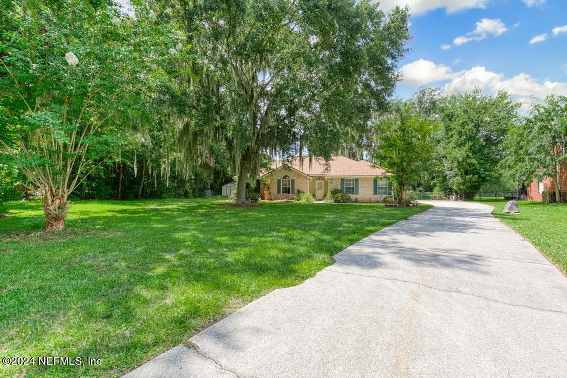 1242 King James Place Jacksonville FL 32218