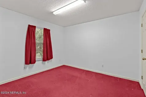 1242 King James Place Jacksonville FL 32218