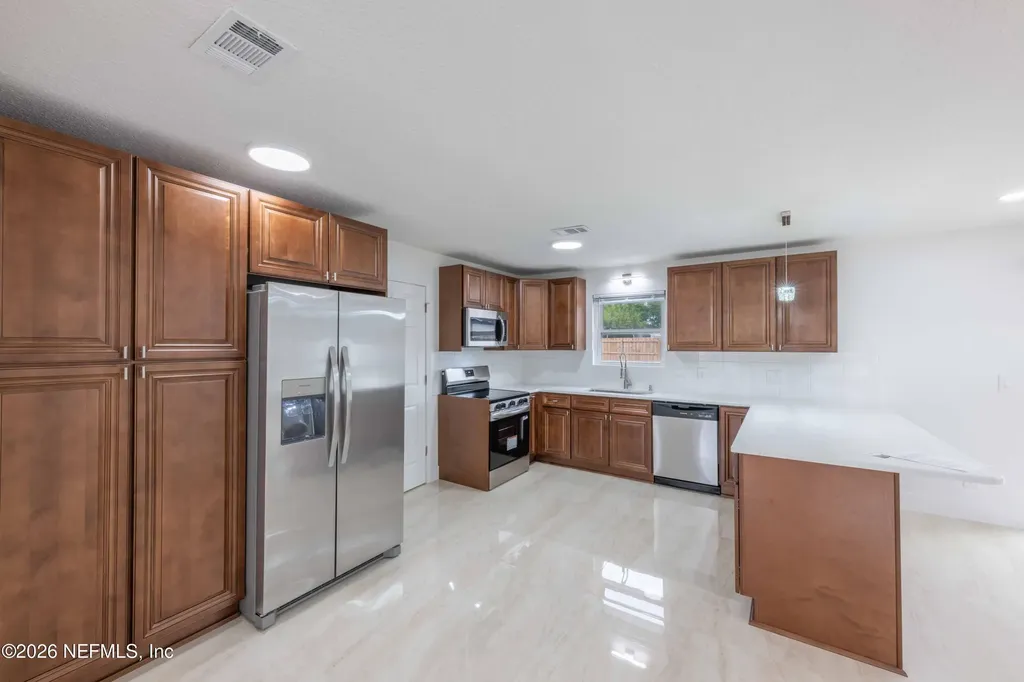 8833 Coventry Court Jacksonville FL 32257