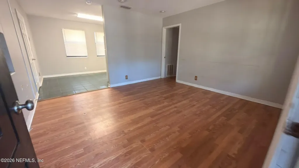 10335 Haverford Road Jacksonville FL 32218