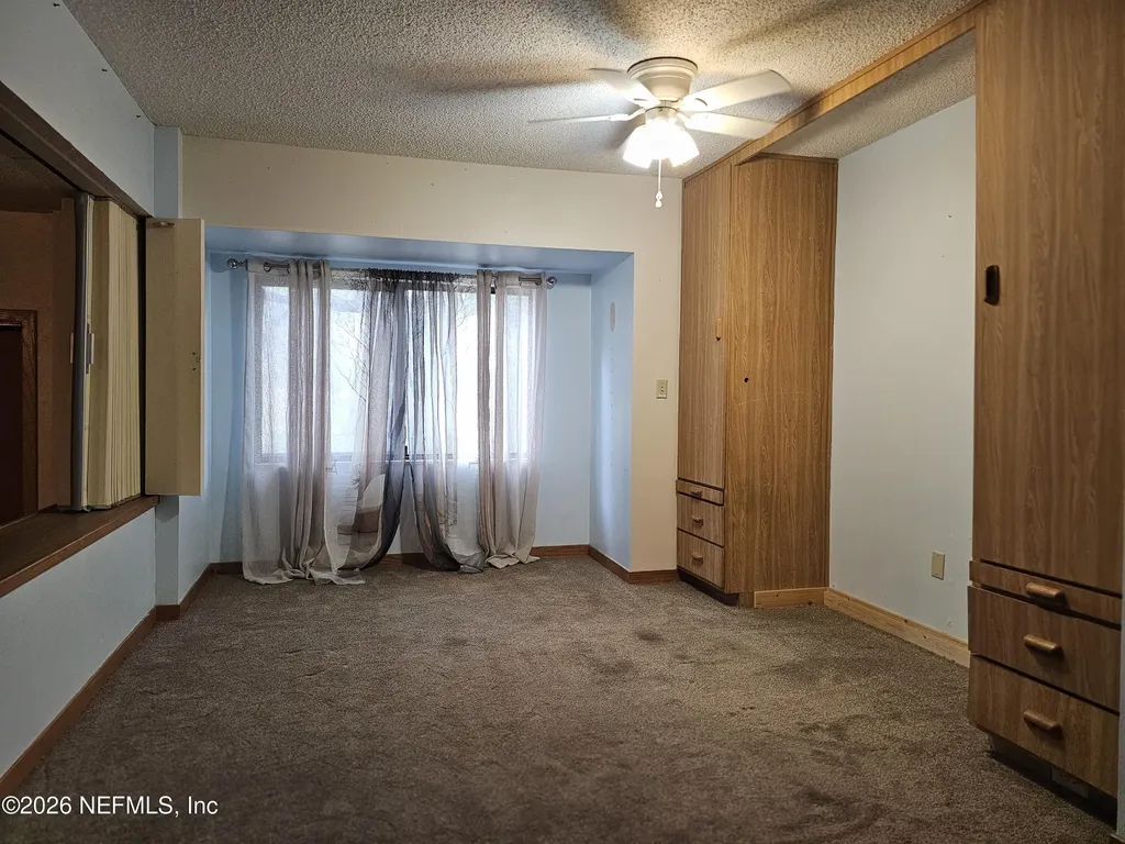 REM3175 Ravines Road Middleburg FL 32068