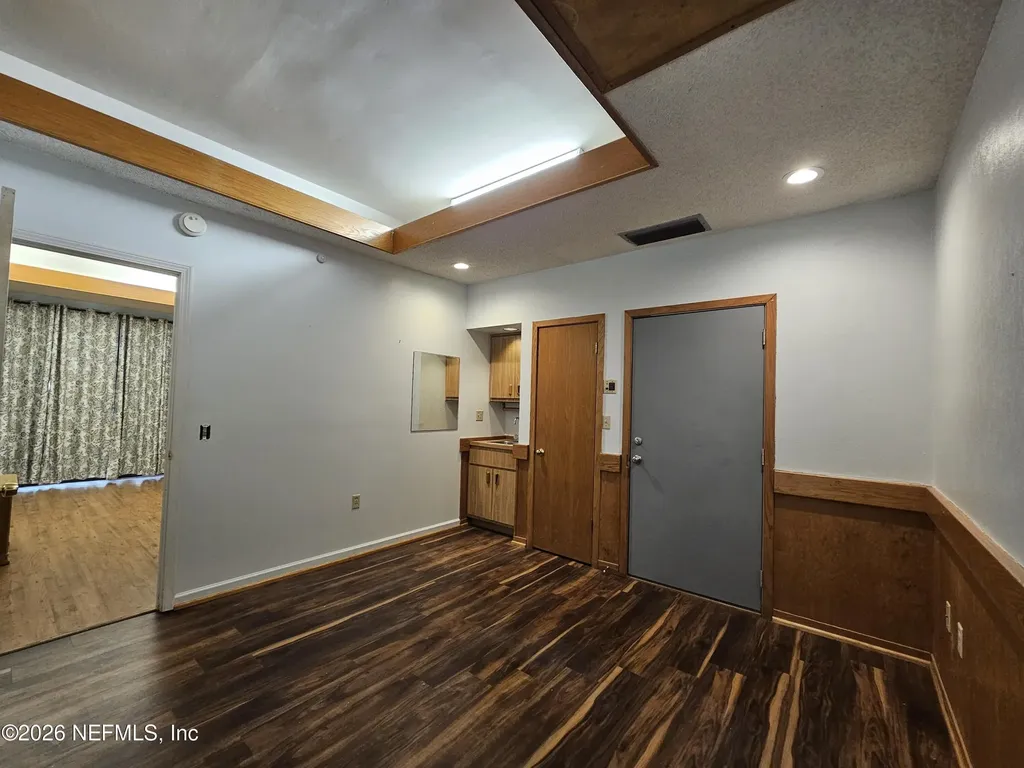 REM3175 Ravines Road Middleburg FL 32068