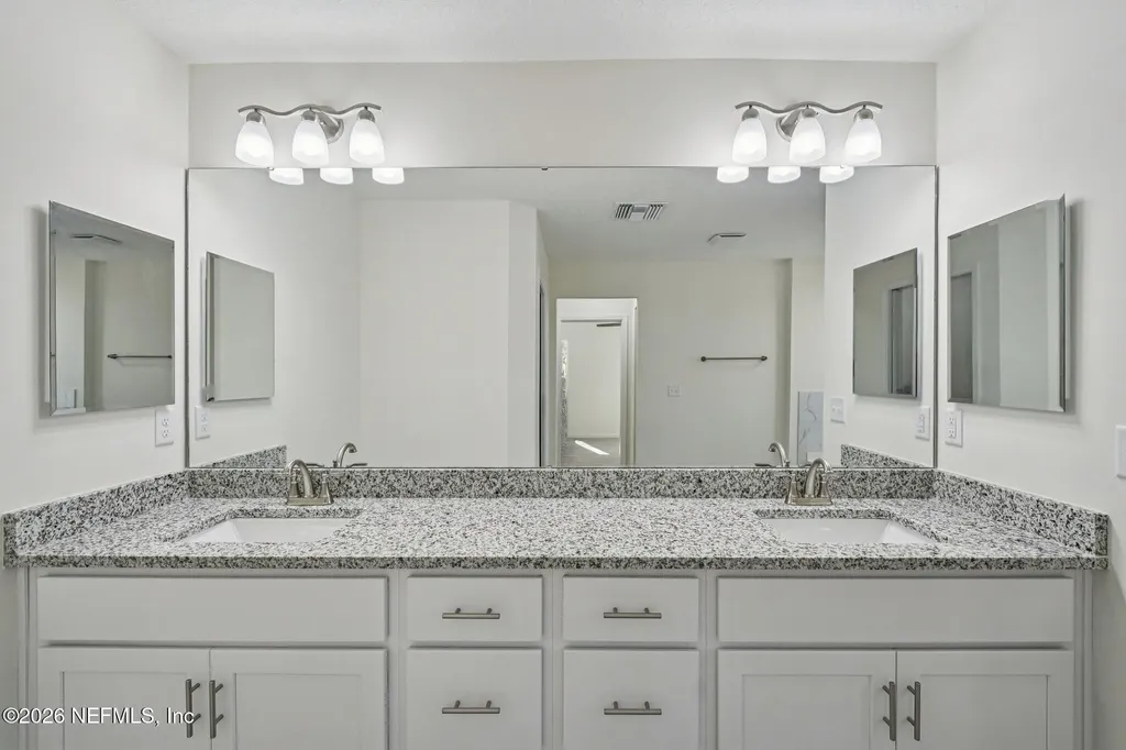 2265 S Mimosa Avenue Middleburg FL 32068