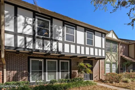 8140 Sutton Place Jacksonville FL 32217