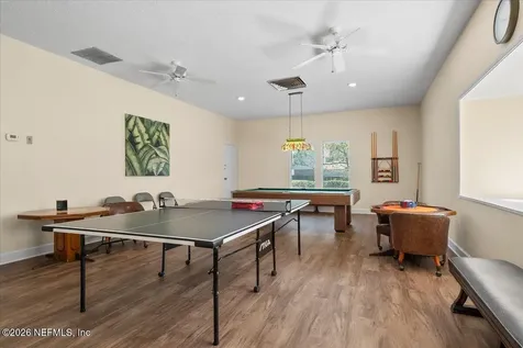 8140 Sutton Place Jacksonville FL 32217