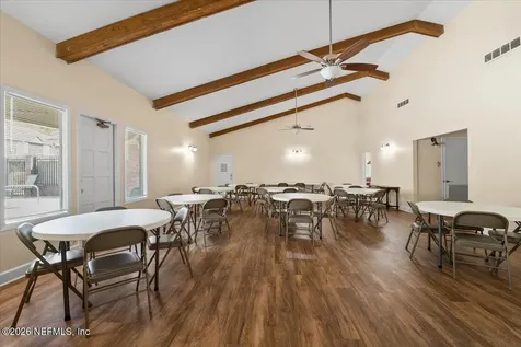 8140 Sutton Place Jacksonville FL 32217