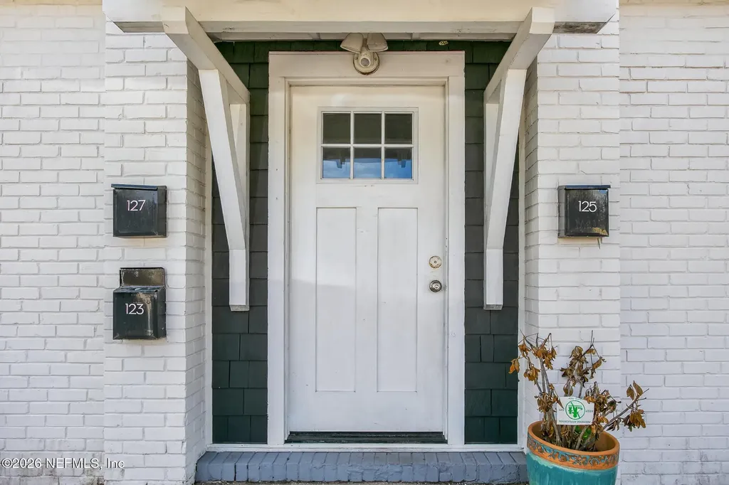 123 Margaret Street Neptune Beach FL 32266