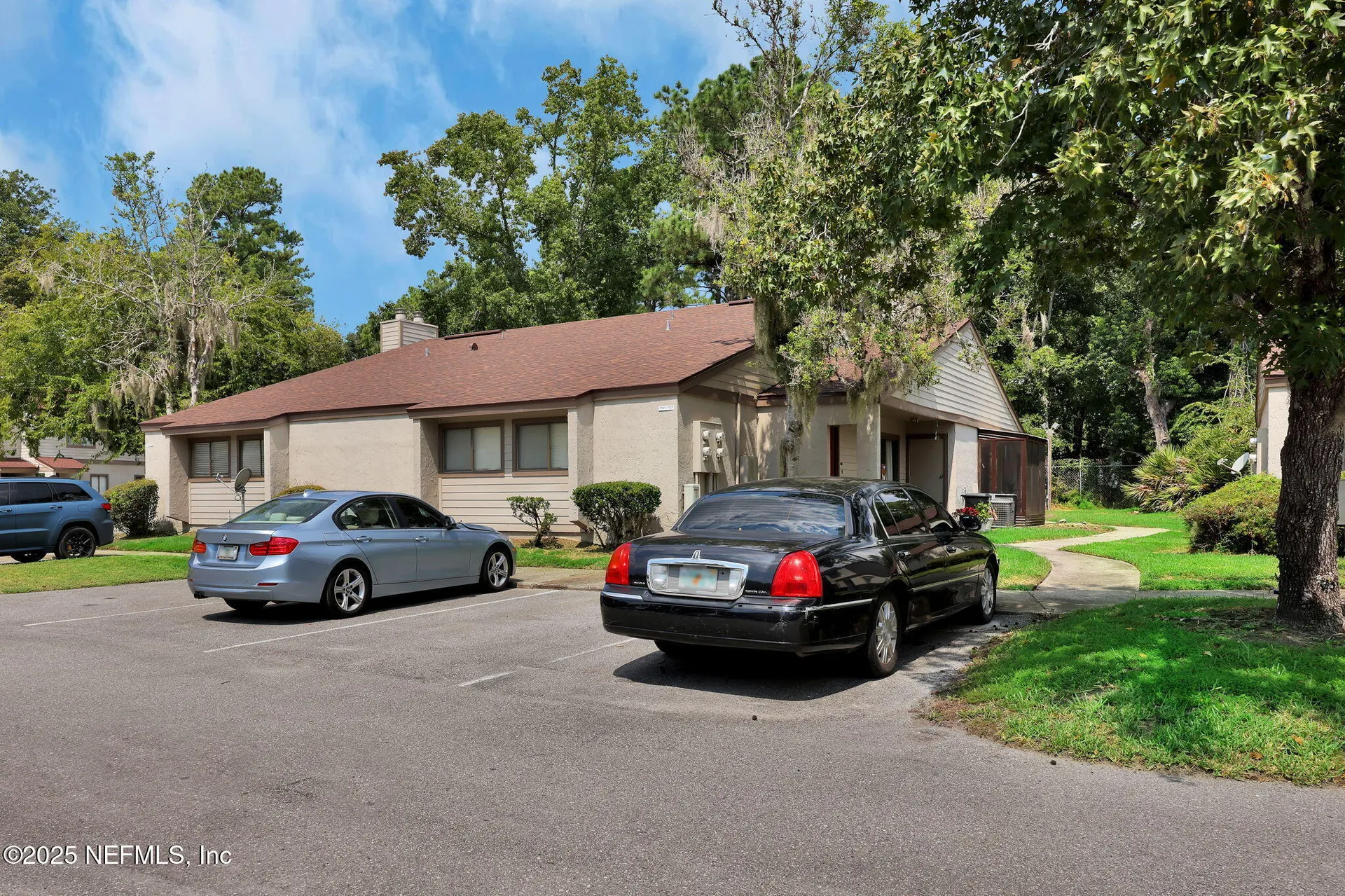 8300 Plaza Gate Lane Jacksonville FL 32217