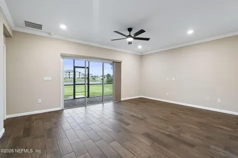 1295 Kendall Drive Jacksonville FL 32211