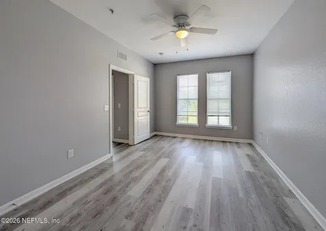 8290 Gate Parkway W Jacksonville FL 32216