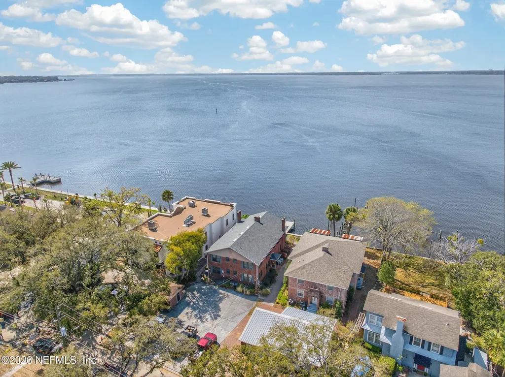 1710 River Road Jacksonville FL 32207