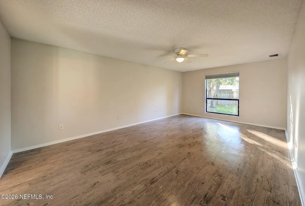 10959 Steeding Horse Drive Jacksonville FL 32257