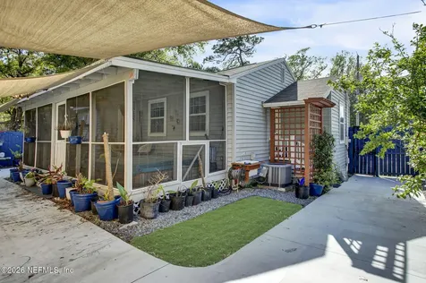 1327 Macarthur Street Jacksonville FL 32205