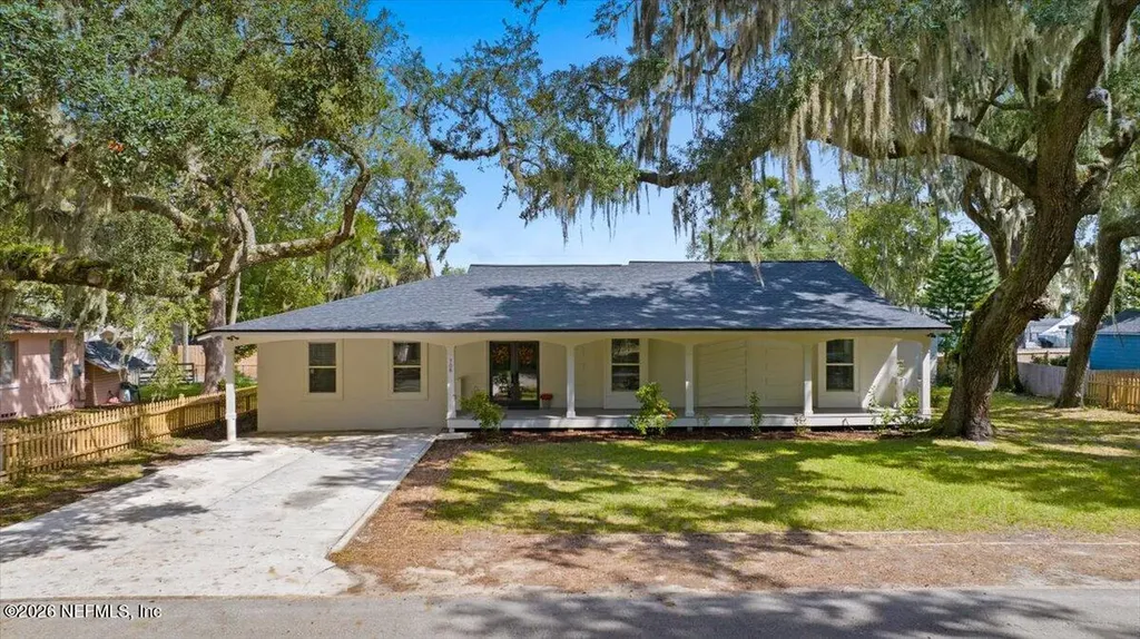 708 Myrtle Avenue Green Cove Springs FL 32043
