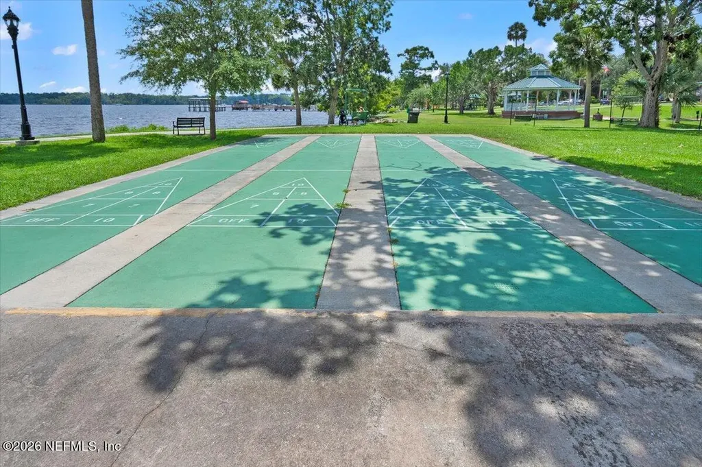 708 Myrtle Avenue Green Cove Springs FL 32043
