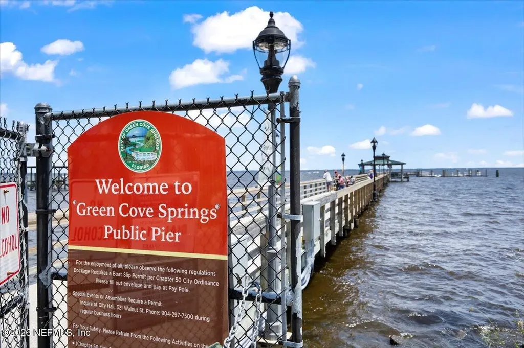 708 Myrtle Avenue Green Cove Springs FL 32043