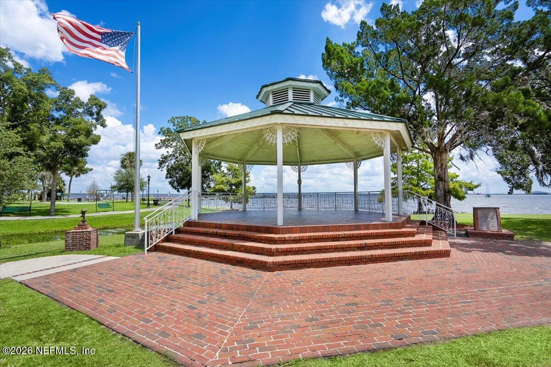 708 Myrtle Avenue Green Cove Springs FL 32043