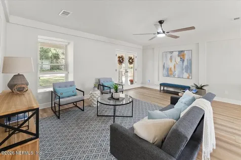 708 Myrtle Avenue Green Cove Springs FL 32043