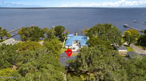 708 Myrtle Avenue Green Cove Springs FL 32043