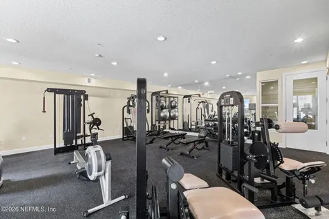 8539 Gate Parkway W Jacksonville FL 32216