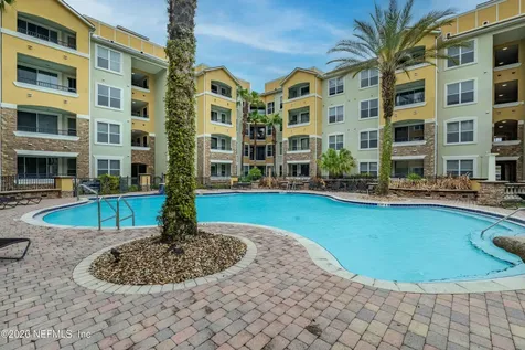 8539 Gate Parkway W Jacksonville FL 32216