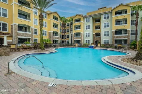 8539 Gate Parkway W Jacksonville FL 32216