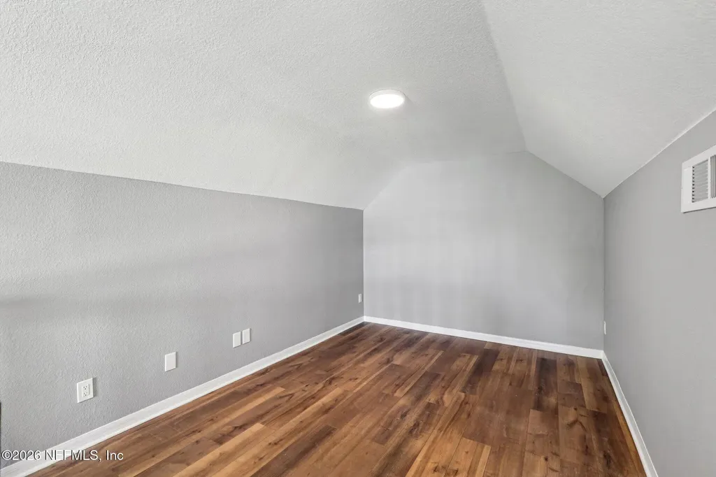 13703 Richmond Park Drive N Jacksonville FL 32224