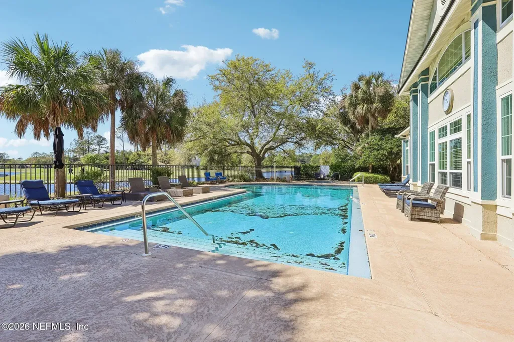 13703 Richmond Park Drive N Jacksonville FL 32224