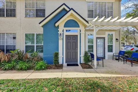 13703 Richmond Park Drive N Jacksonville FL 32224