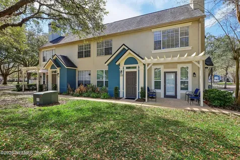 13703 Richmond Park Drive N Jacksonville FL 32224