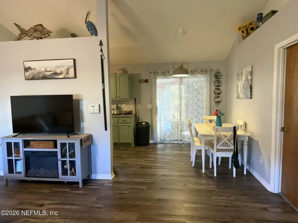 209 Scott Street Interlachen FL 32148