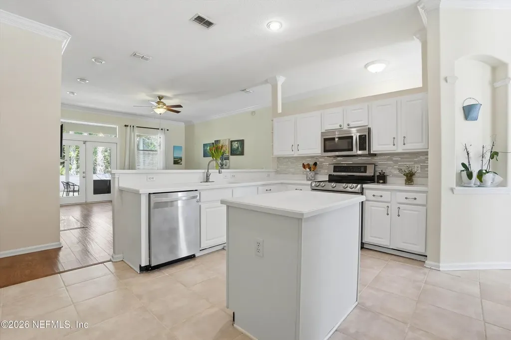 12729 Chets Creek Drive N Jacksonville FL 32224
