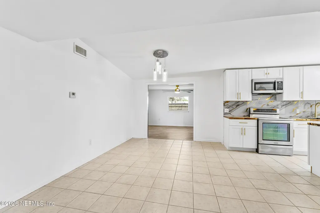 160 River Drive East Palatka FL 32131