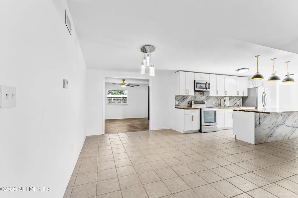 160 River Drive East Palatka FL 32131