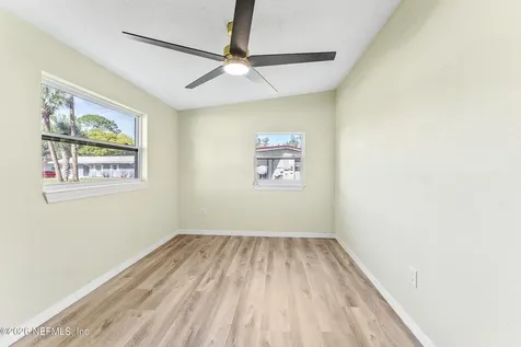 160 River Drive East Palatka FL 32131