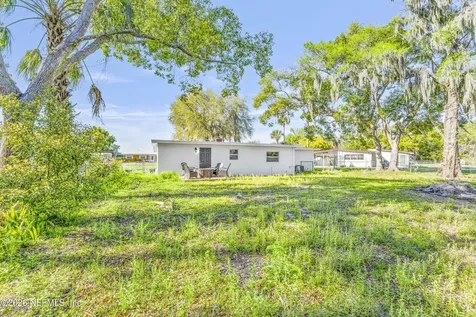 160 River Drive East Palatka FL 32131